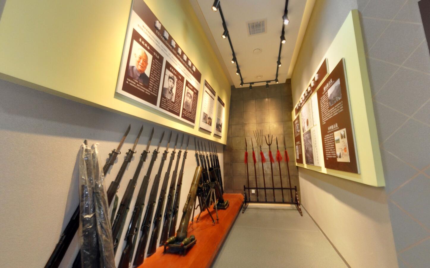 赤壁展厅中控烈士纪念 赤壁展厅中控烈士纪念
